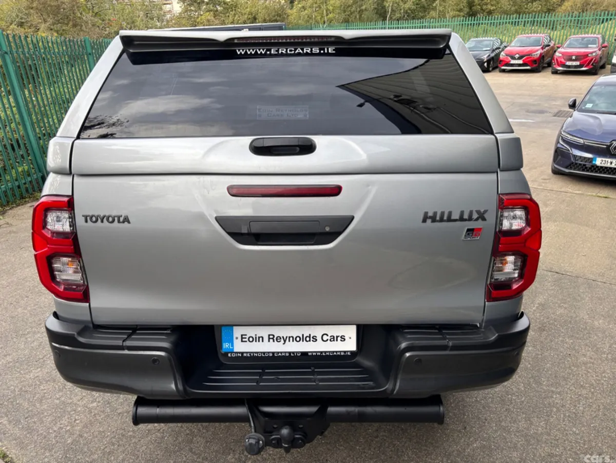 Toyota Hilux SUV, Diesel, 2023, Silver