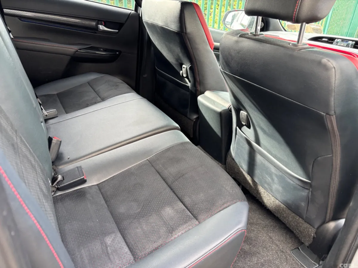 Toyota Hilux SUV, Diesel, 2023, Silver