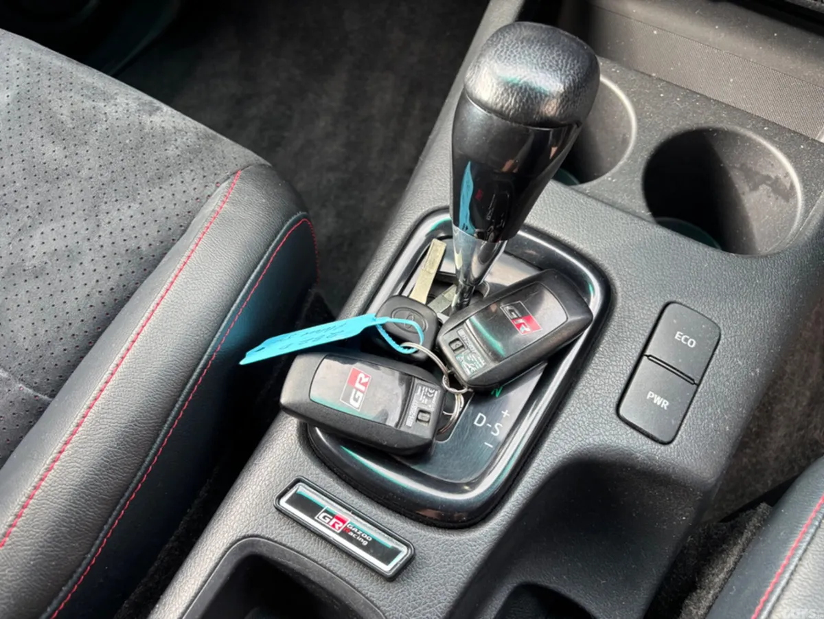 Toyota Hilux SUV, Diesel, 2023, Silver