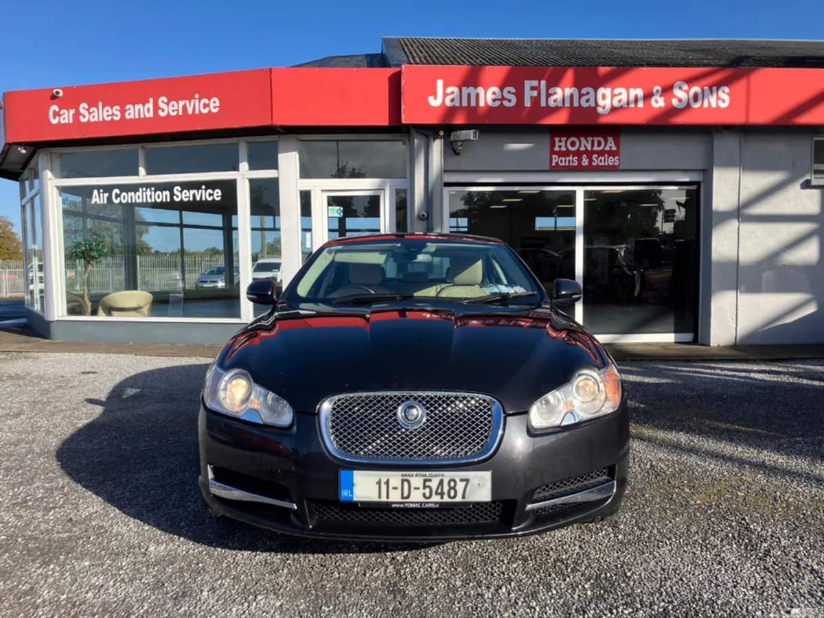 Jaguar XF Saloon, Diesel, 2011, Grey