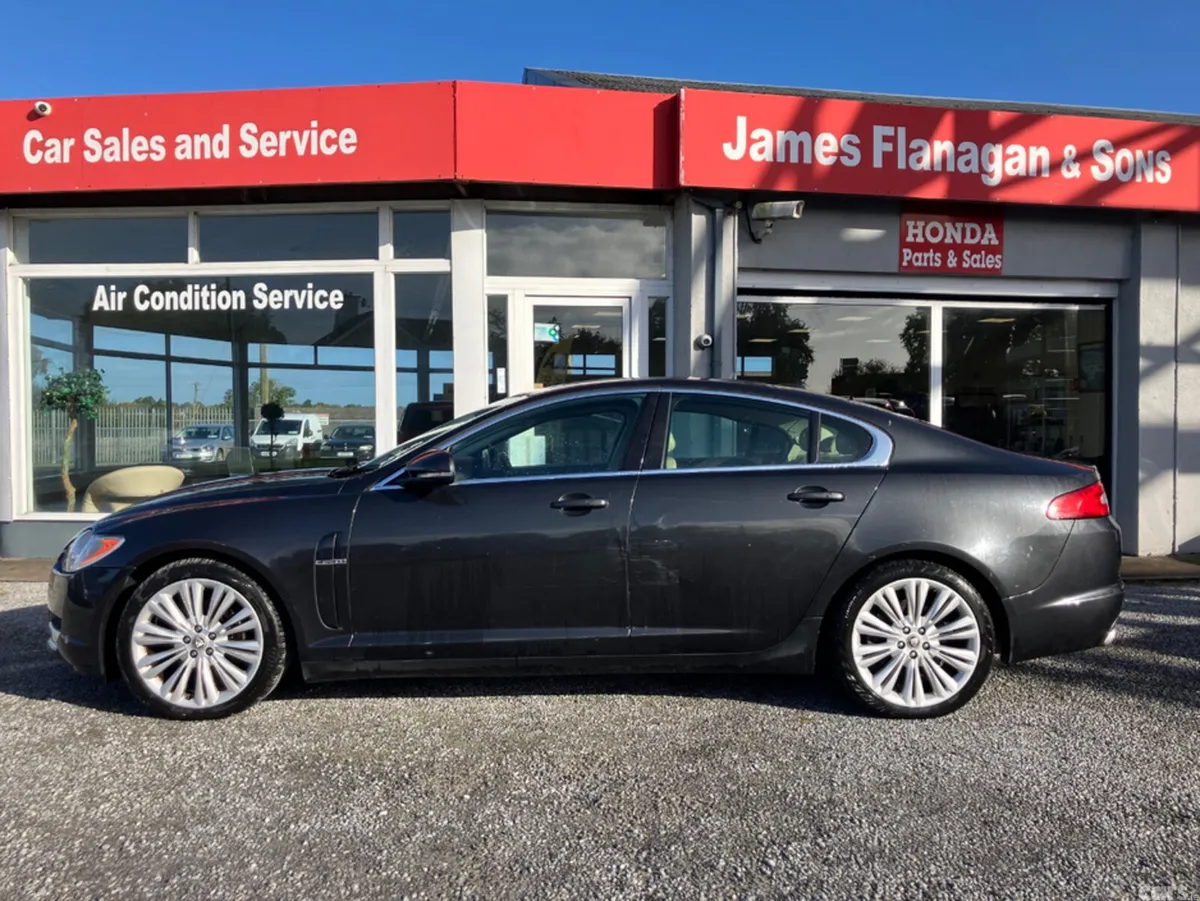 Jaguar XF Saloon, Diesel, 2011, Grey