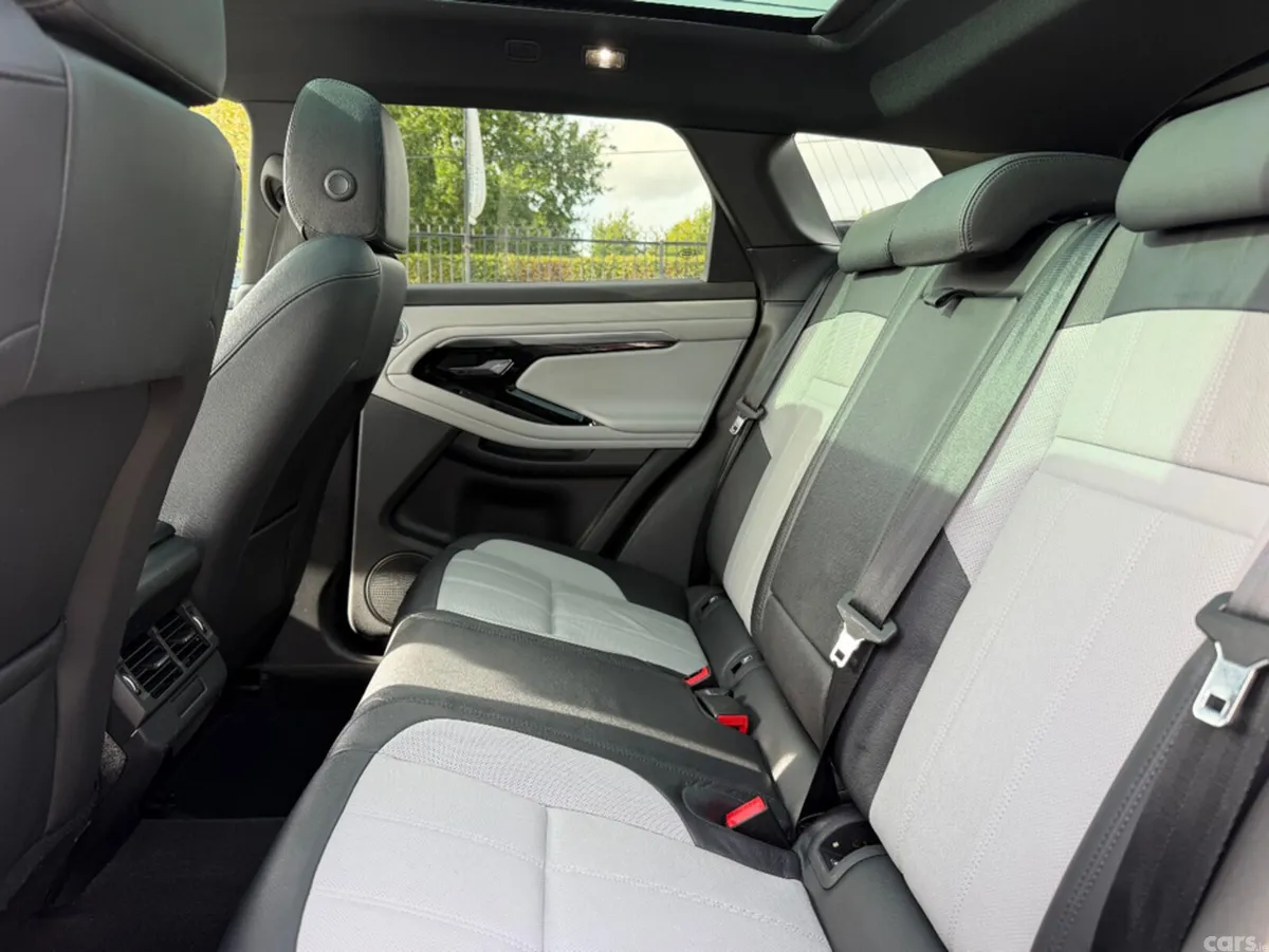 Land Rover Range Rover Evoque Estate, Petrol Hybrid, 2023, Black