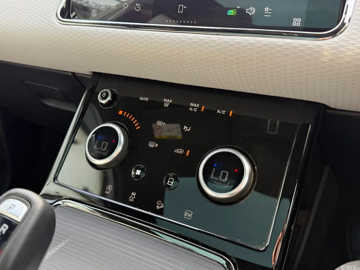 Land Rover Range Rover Evoque Estate, Petrol Hybrid, 2023, Black