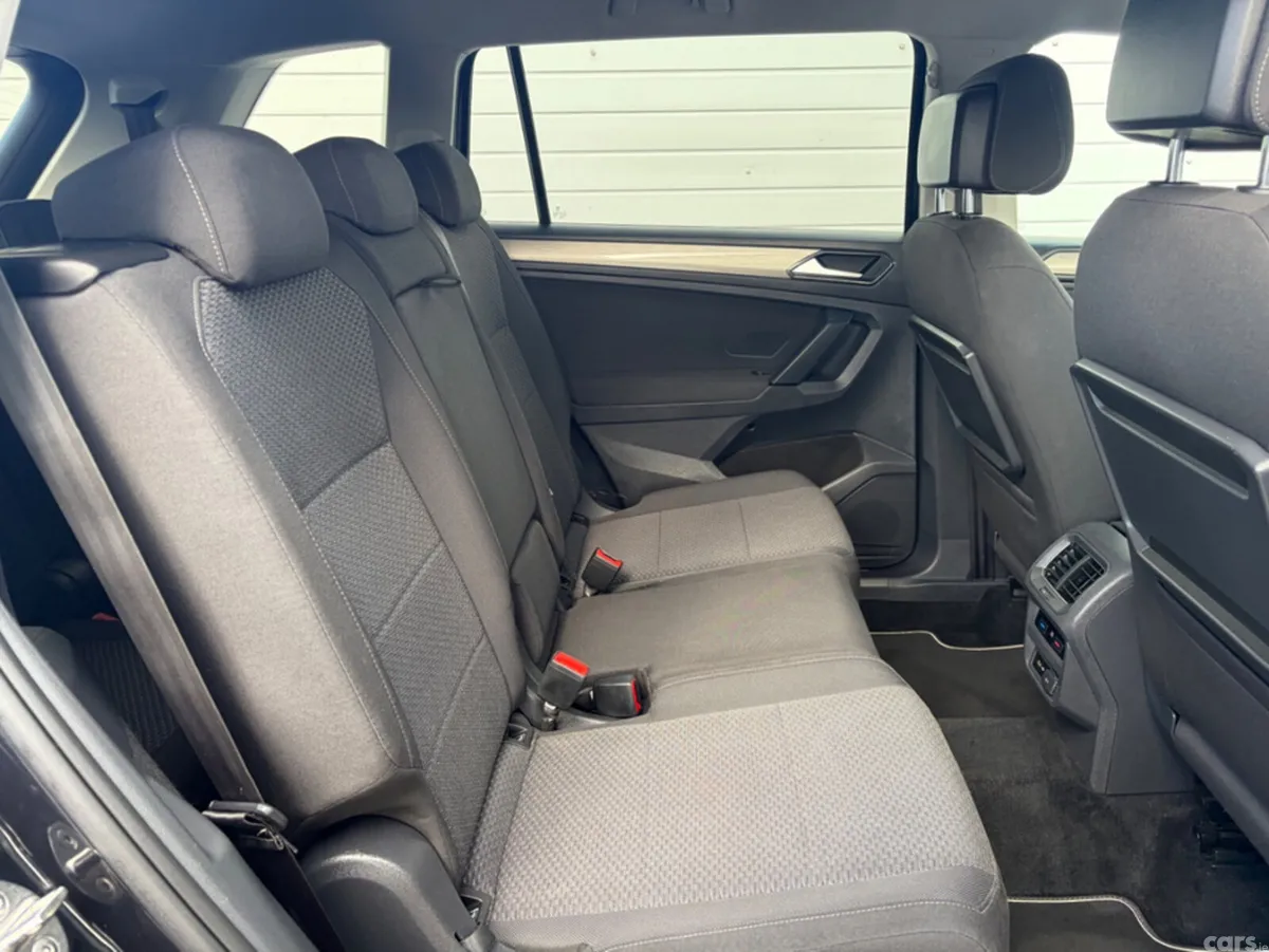 Volkswagen Tiguan SUV, Diesel, 2018, Black