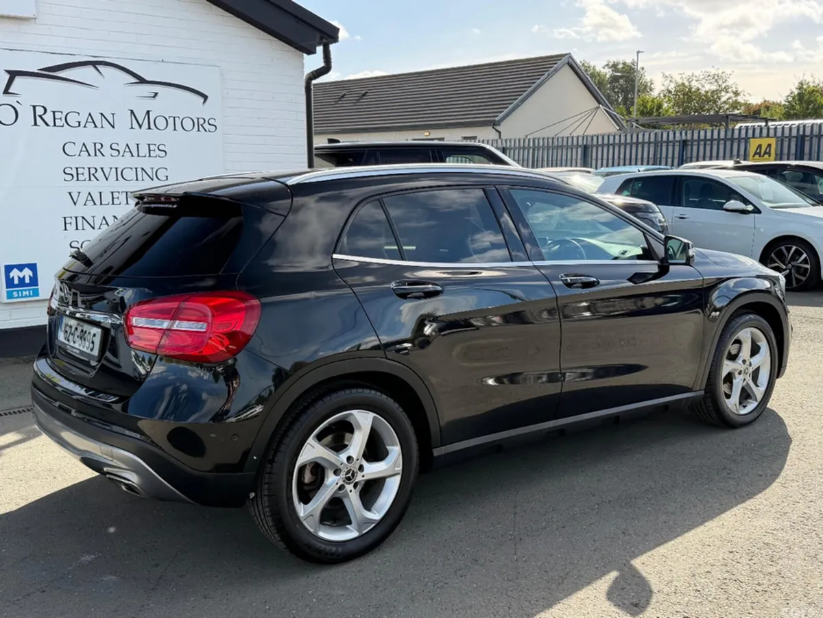 Mercedes-Benz GLA Estate, Petrol, 2016, Black