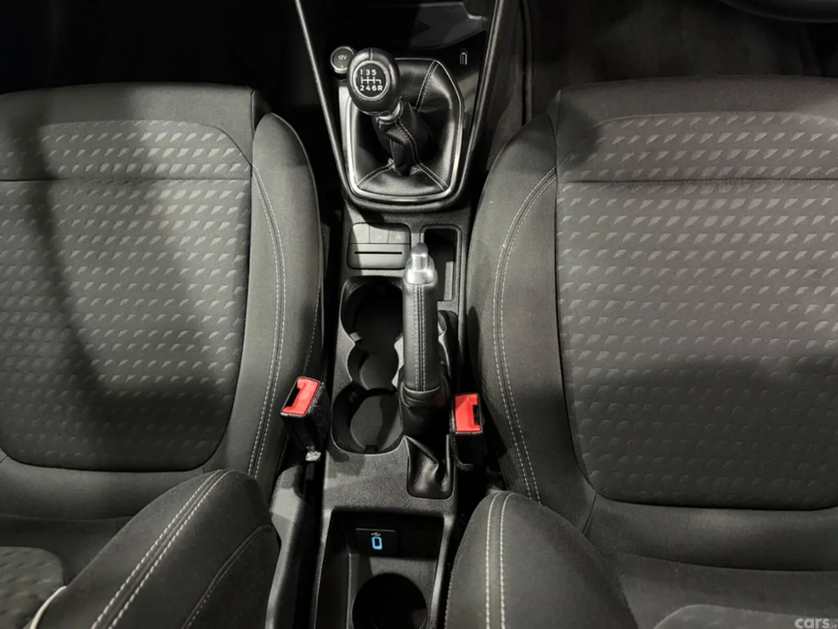 Ford Fiesta Hatchback, Diesel, 2018, Blue