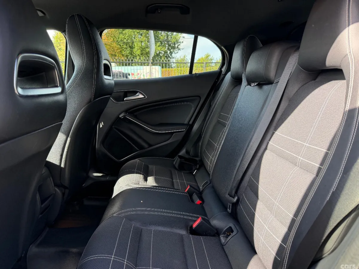 Mercedes-Benz GLA Estate, Petrol, 2016, Black