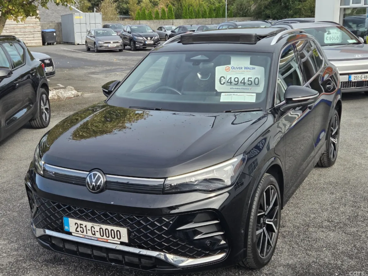Volkswagen Tiguan Estate, Petrol Plug-in Hybrid, 2025, Black