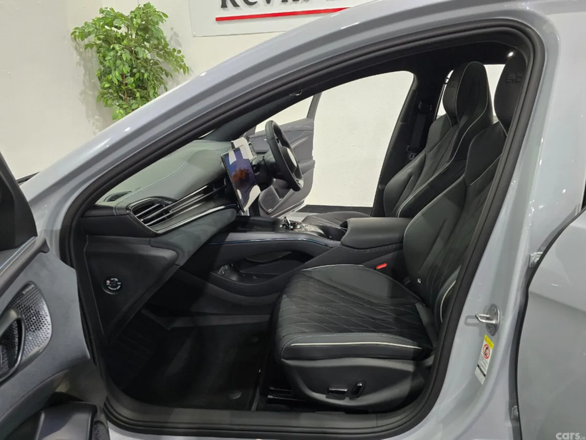 BYD SEAL Saloon, Electric, 2026, Grey