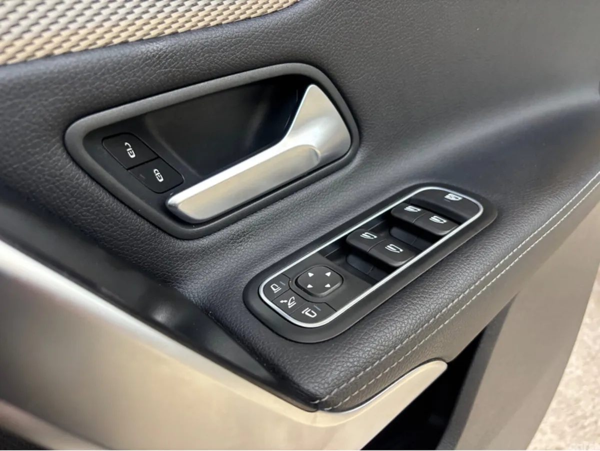 Mercedes-Benz CLA Saloon, Petrol Plug-in Hybrid, 2023, Grey
