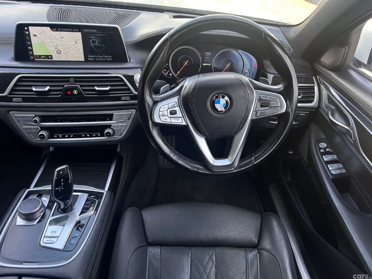 BMW 7-Series Saloon, Petrol Plug-in Hybrid, 2017, White