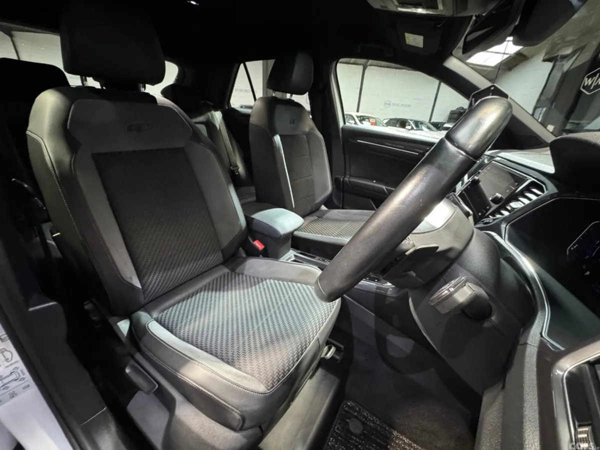 Volkswagen T-Roc SUV, Diesel, 2021, White