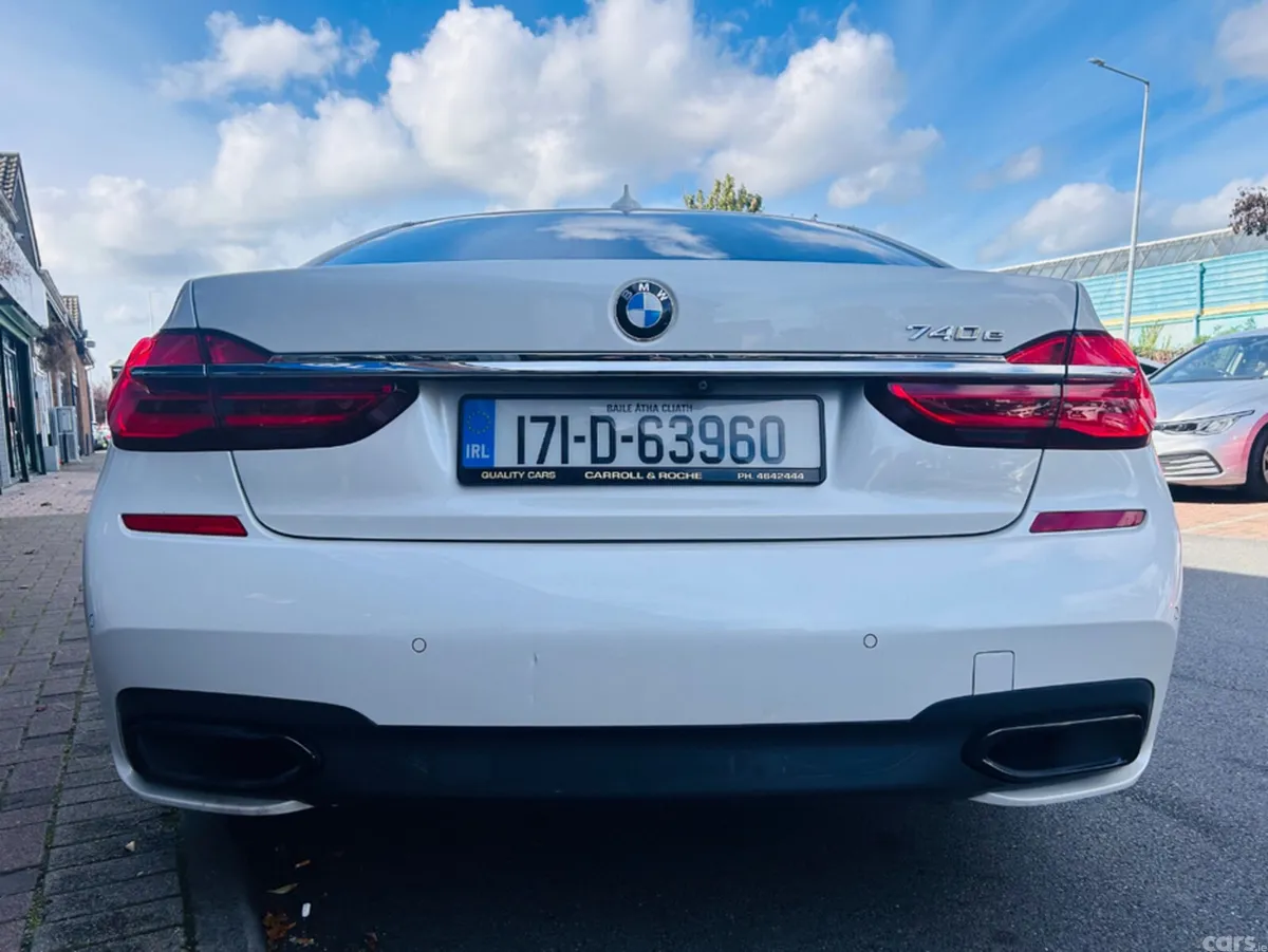 BMW 7-Series Saloon, Petrol Plug-in Hybrid, 2017, White