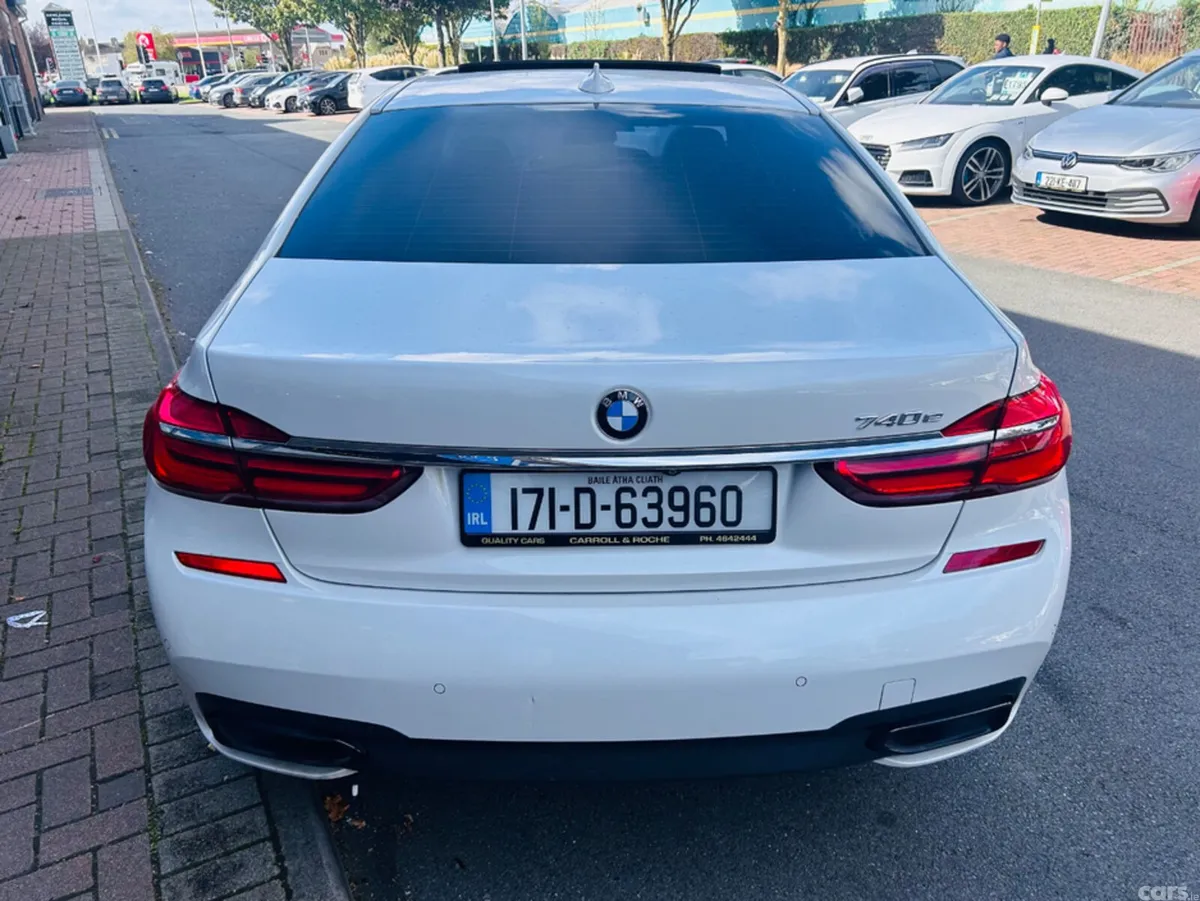 BMW 7-Series Saloon, Petrol Plug-in Hybrid, 2017, White