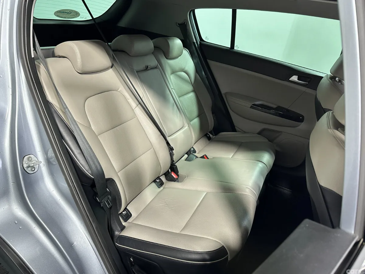 Kia Sportage SUV, Diesel, 2020, Grey