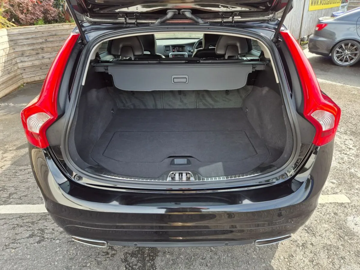 Volvo V60 Estate, Diesel, 2018, Black