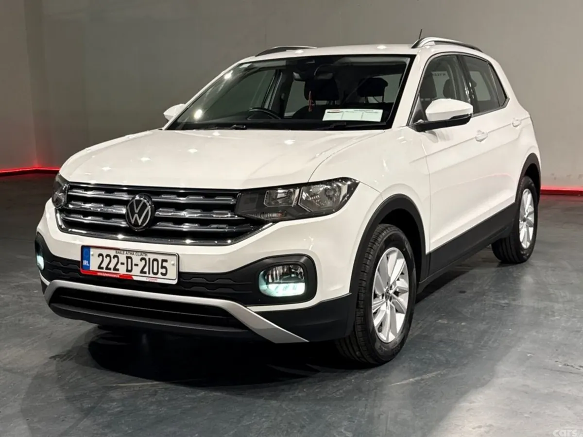 Volkswagen T-Cross Hatchback, Petrol, 2022, White