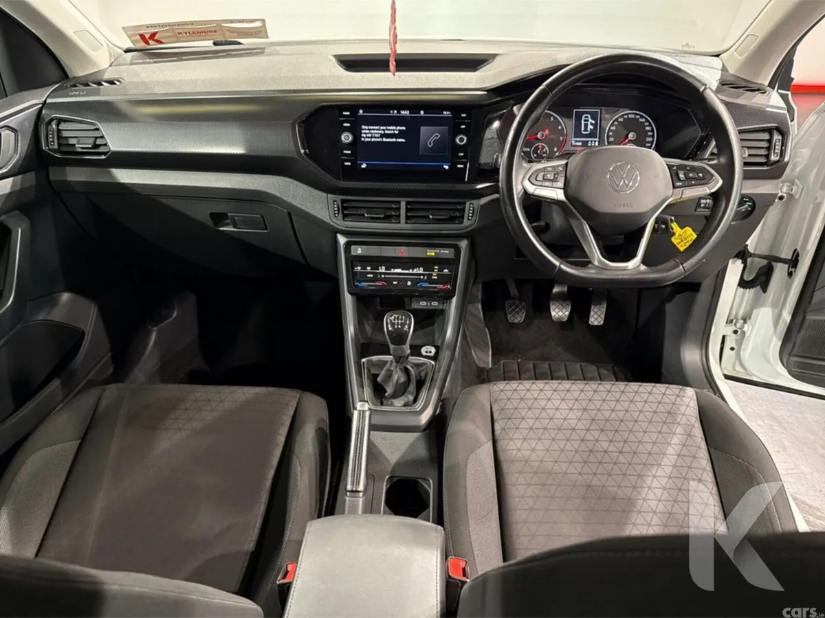 Volkswagen T-Cross Hatchback, Petrol, 2022, White