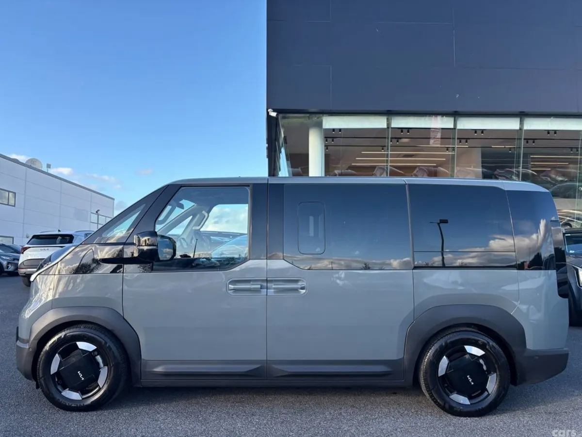 Kia PV5 Van, Electric, 2026, Grey