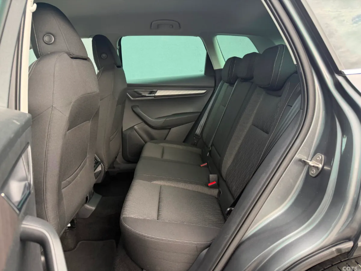 Skoda Karoq SUV, Diesel, 2024, Grey