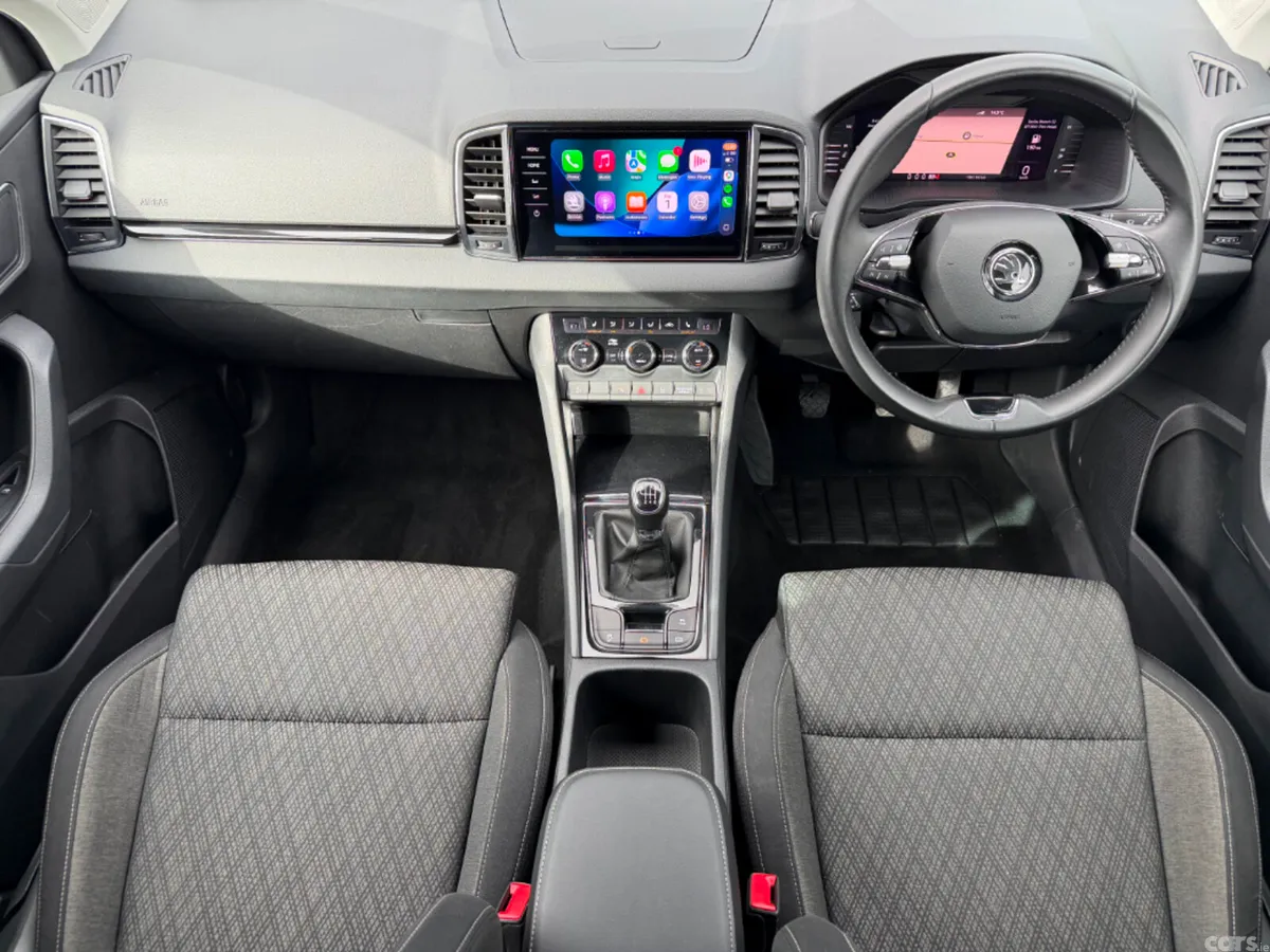 Skoda Karoq SUV, Diesel, 2024, Grey