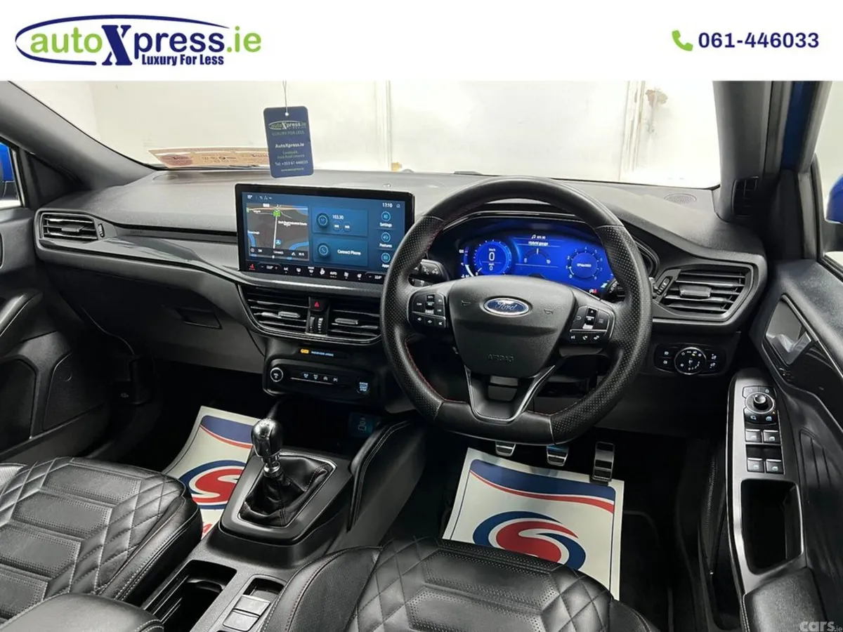 Ford Focus Hatchback, Petrol, 2023, Blue
