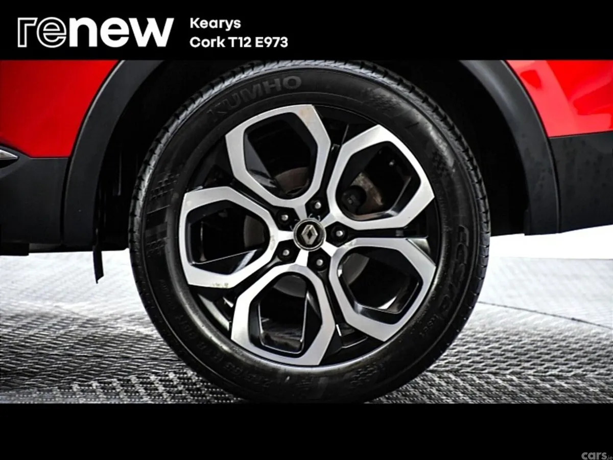 Renault Arkana SUV, Petrol, 2023, Red