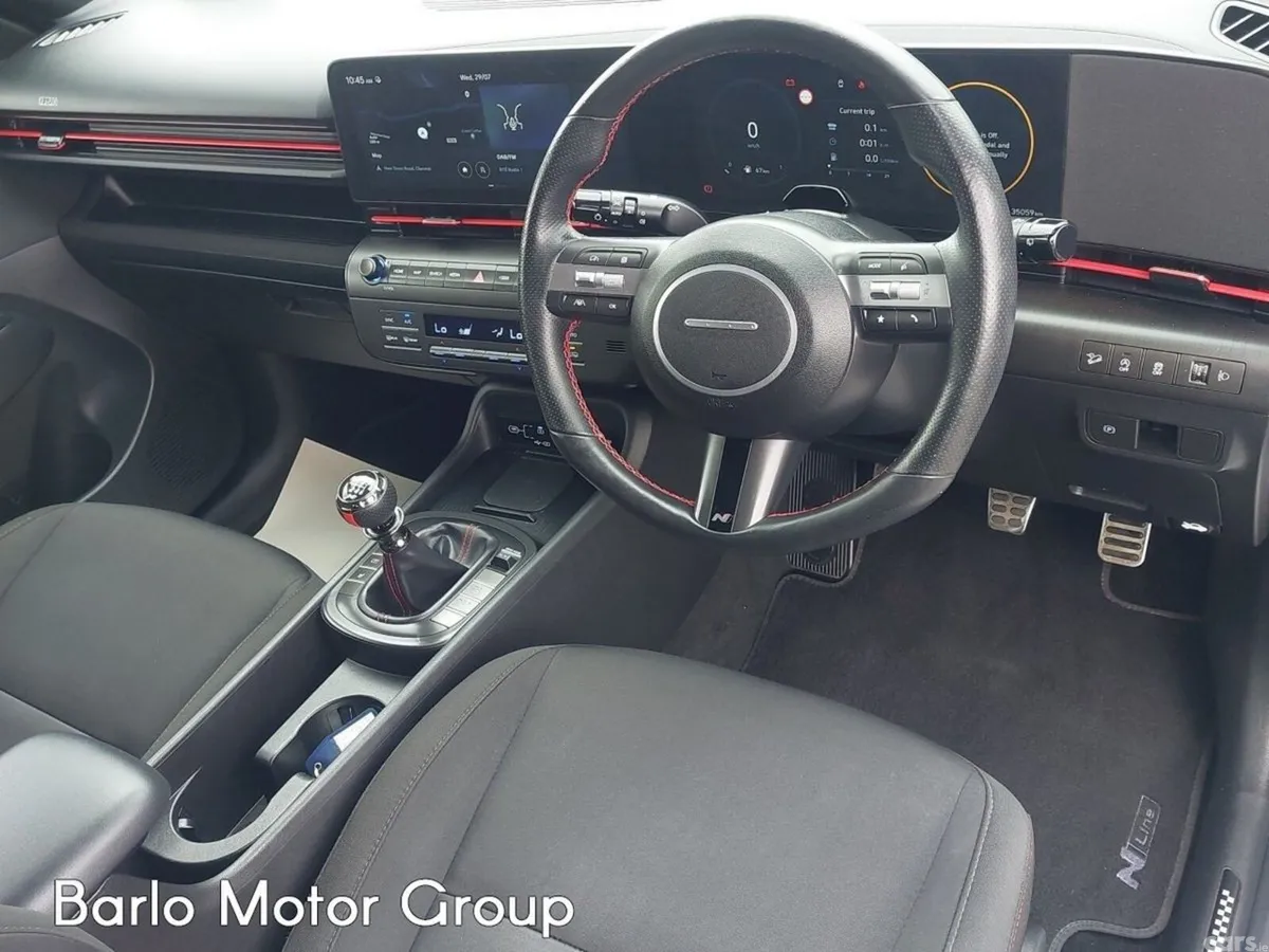 Hyundai KONA MPV, Petrol, 2023, White