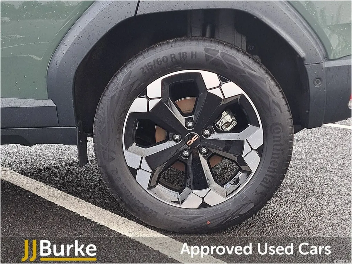 Dacia Duster SUV, Petrol Hybrid, 2026, Grey