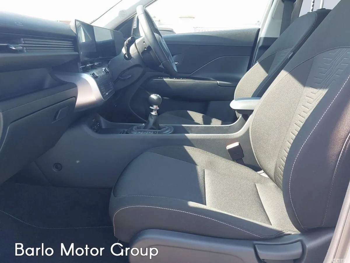 Hyundai KONA MPV, Petrol, 2024, Grey