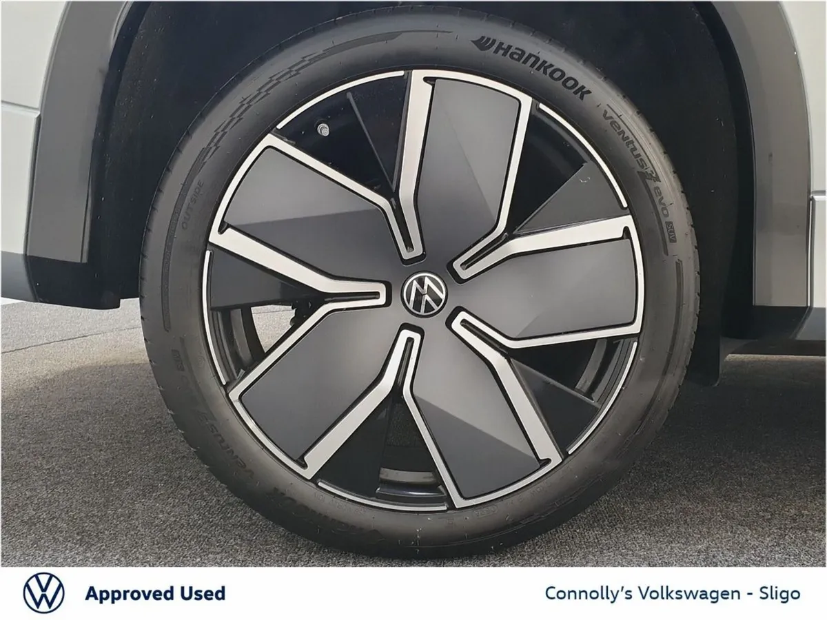 Volkswagen Tayron SUV, Petrol Hybrid, 2026, Silver