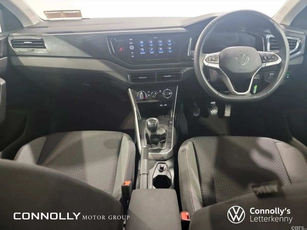 Volkswagen Polo Hatchback, Petrol, 2026, Blue