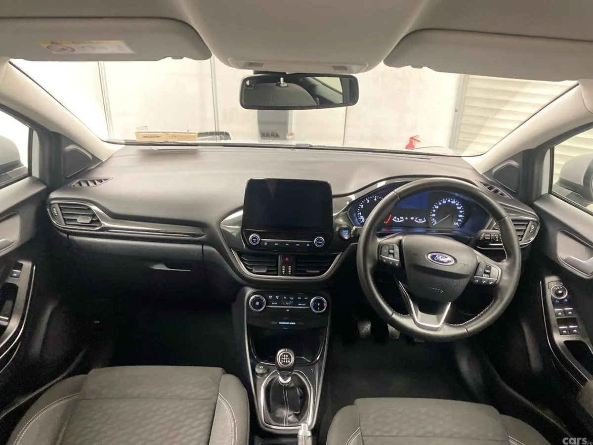 Ford Puma MPV, Petrol Hybrid, 2023, Grey
