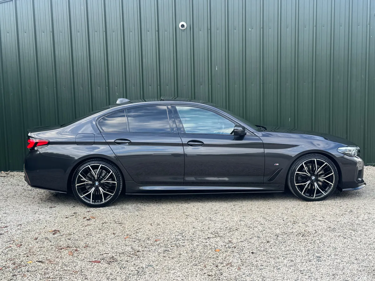 BMW 5-Series Saloon, Diesel, 2021, Black