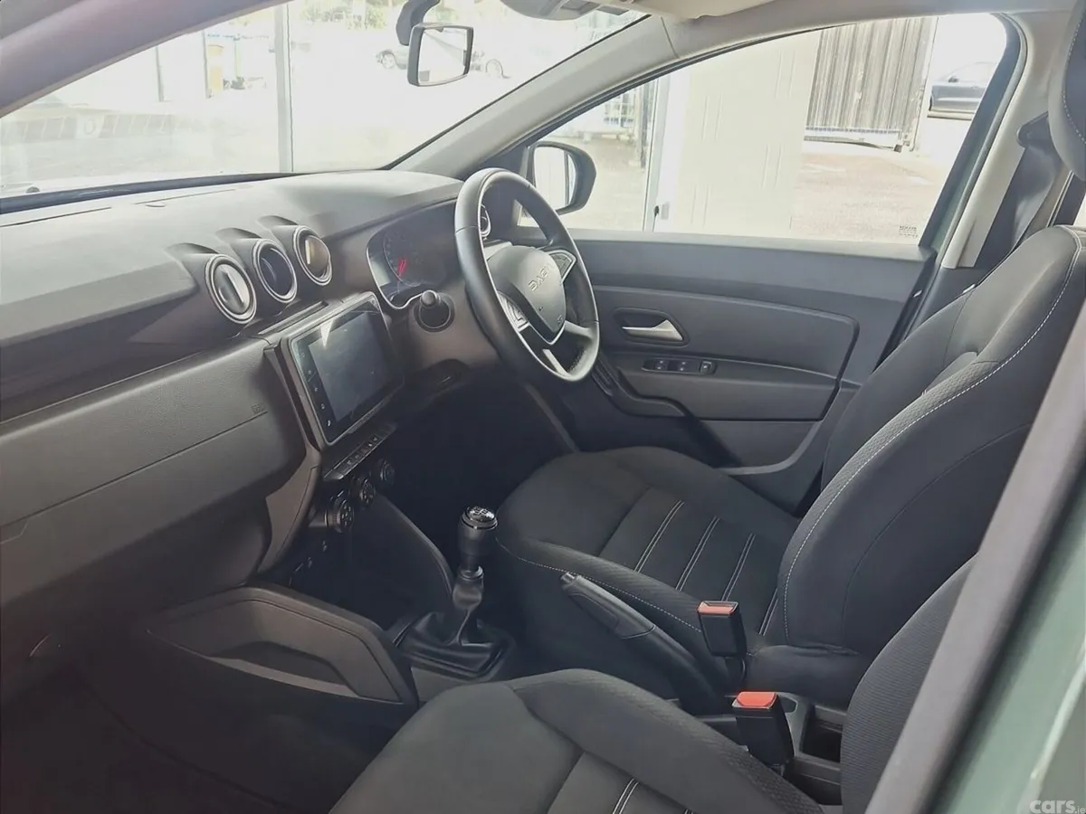 Dacia Duster SUV, Diesel, 2023, Grey
