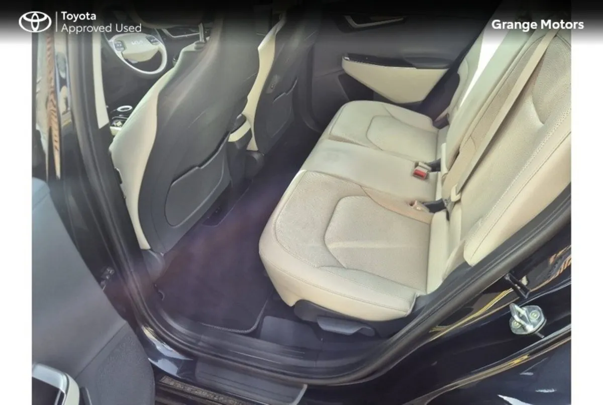 Kia EV6 MPV, Electric, 2022, Blue