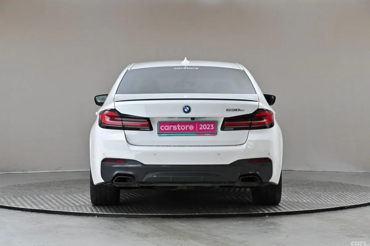 BMW 5-Series Saloon, Petrol Plug-in Hybrid, 2023, White