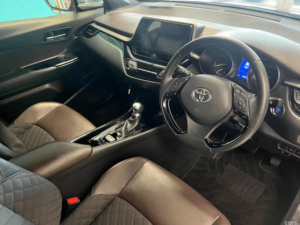 Toyota C-HR Hatchback, Petrol Hybrid, 2019, Red