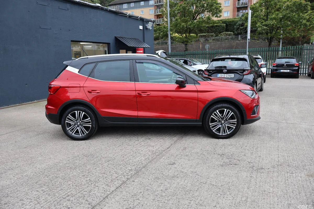 SEAT Arona SUV, Petrol, 2020, Red