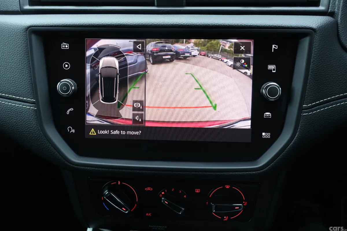 SEAT Arona SUV, Petrol, 2020, Red