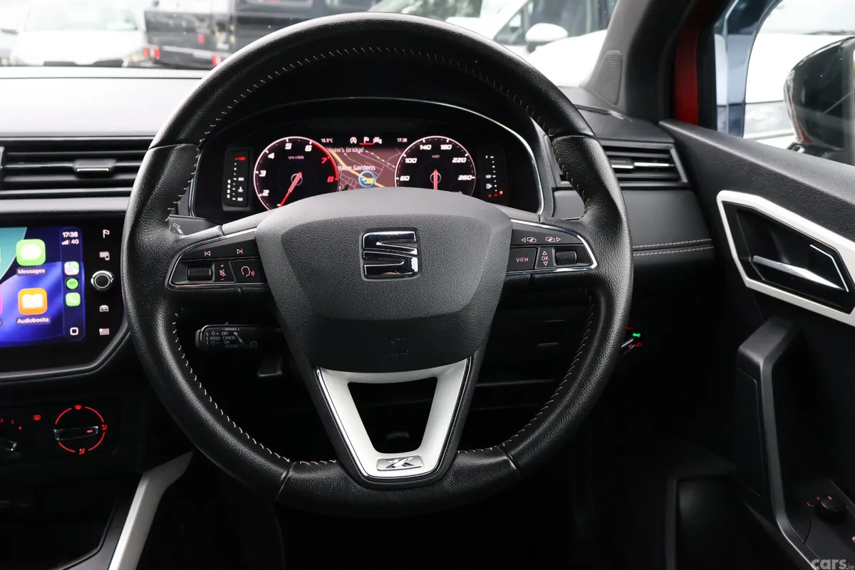 SEAT Arona SUV, Petrol, 2020, Red