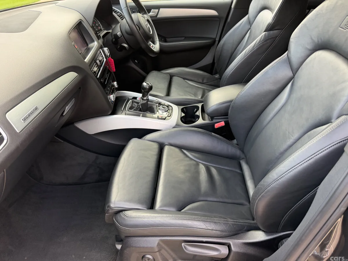 Audi Q5 SUV, Diesel, 2013, Grey