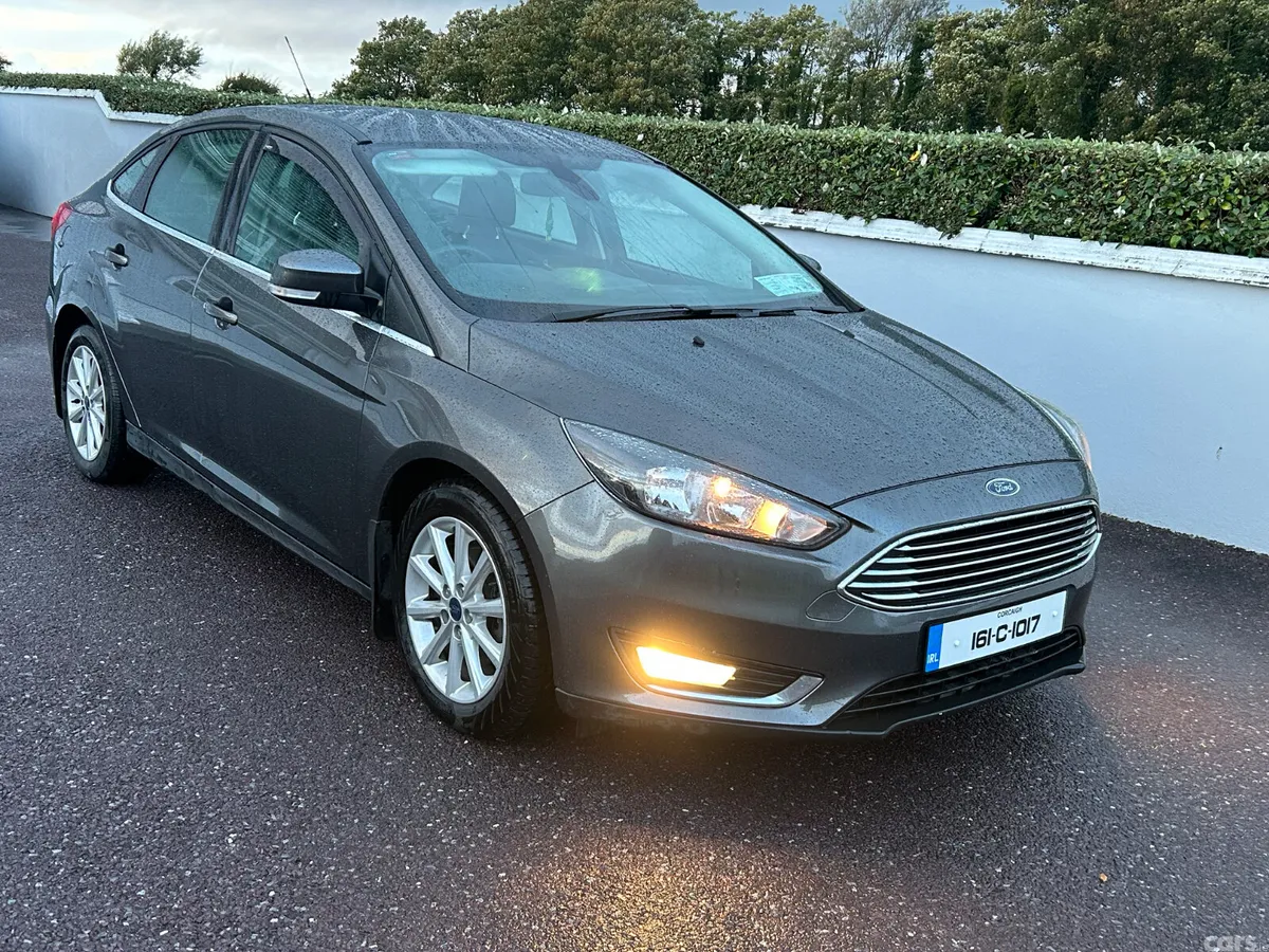 Ford Focus Saloon, Diesel, 2016, Grey