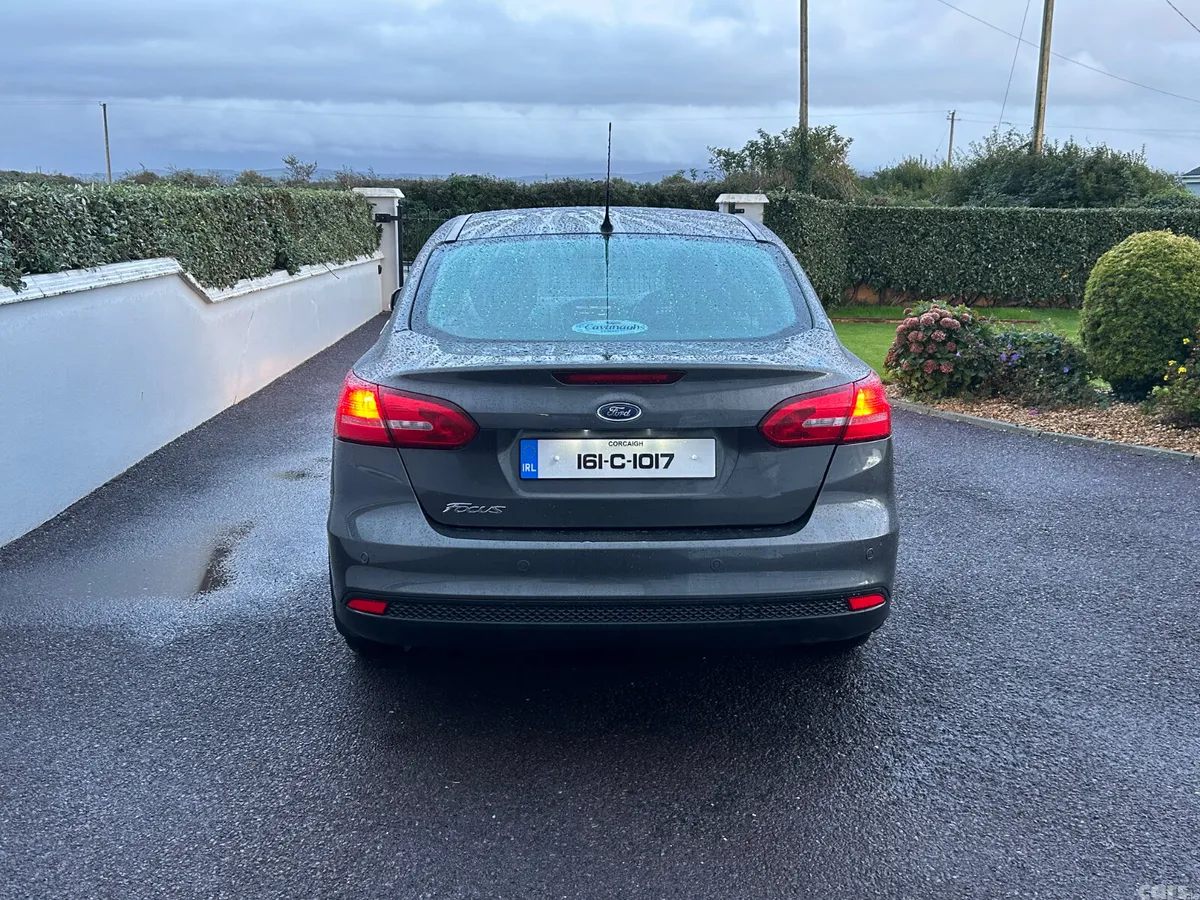 Ford Focus Saloon, Diesel, 2016, Grey