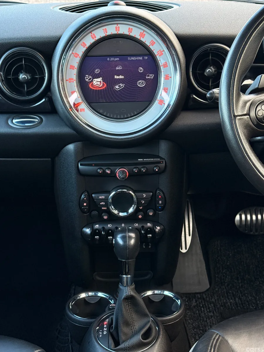Mini Cooper Hatchback, Diesel, 2011, Grey