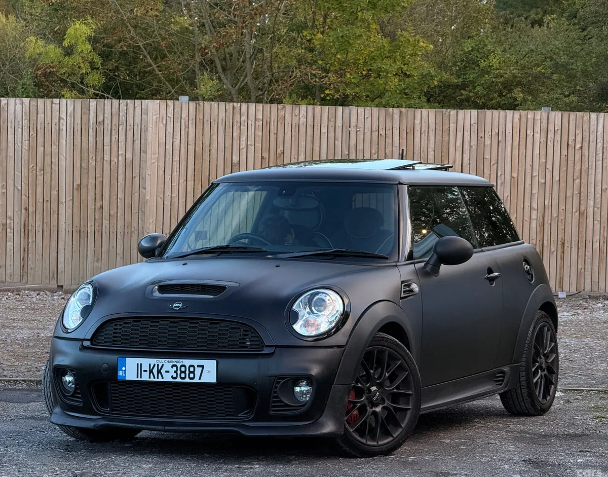 Mini Cooper Hatchback, Diesel, 2011, Grey