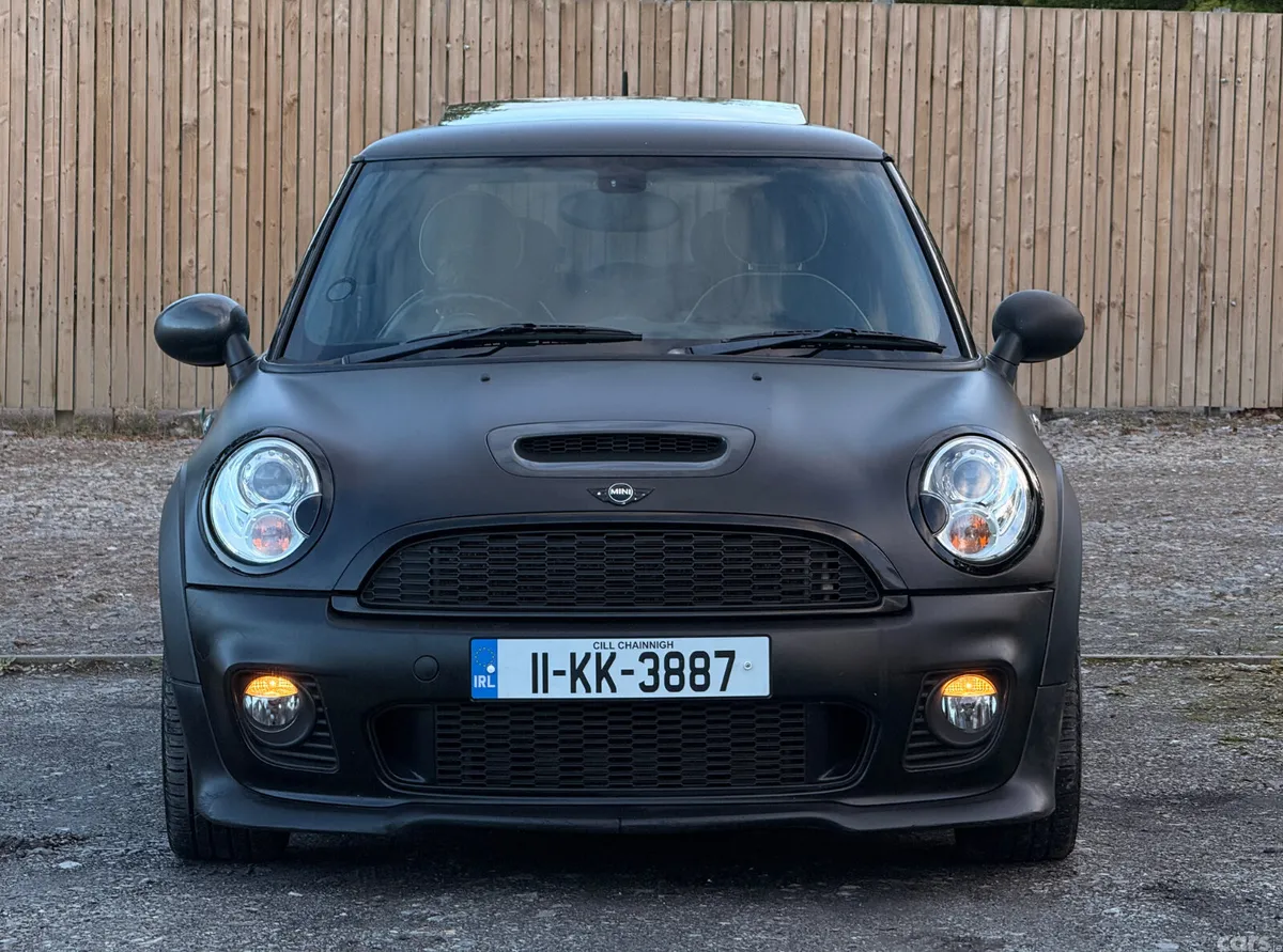 Mini Cooper Hatchback, Diesel, 2011, Grey