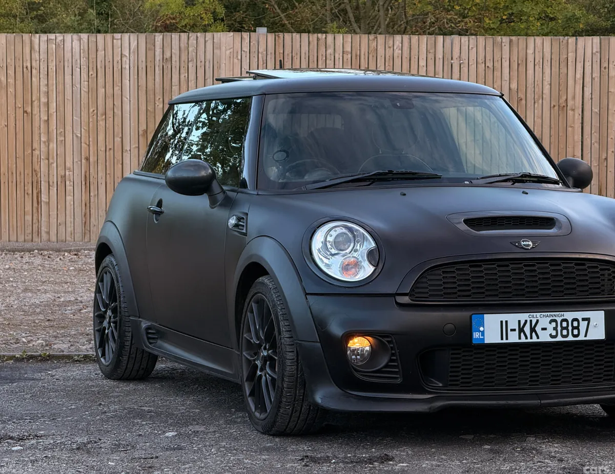 Mini Cooper Hatchback, Diesel, 2011, Grey