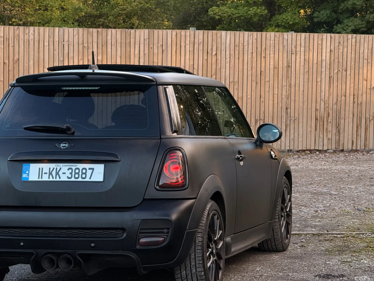 Mini Cooper Hatchback, Diesel, 2011, Grey