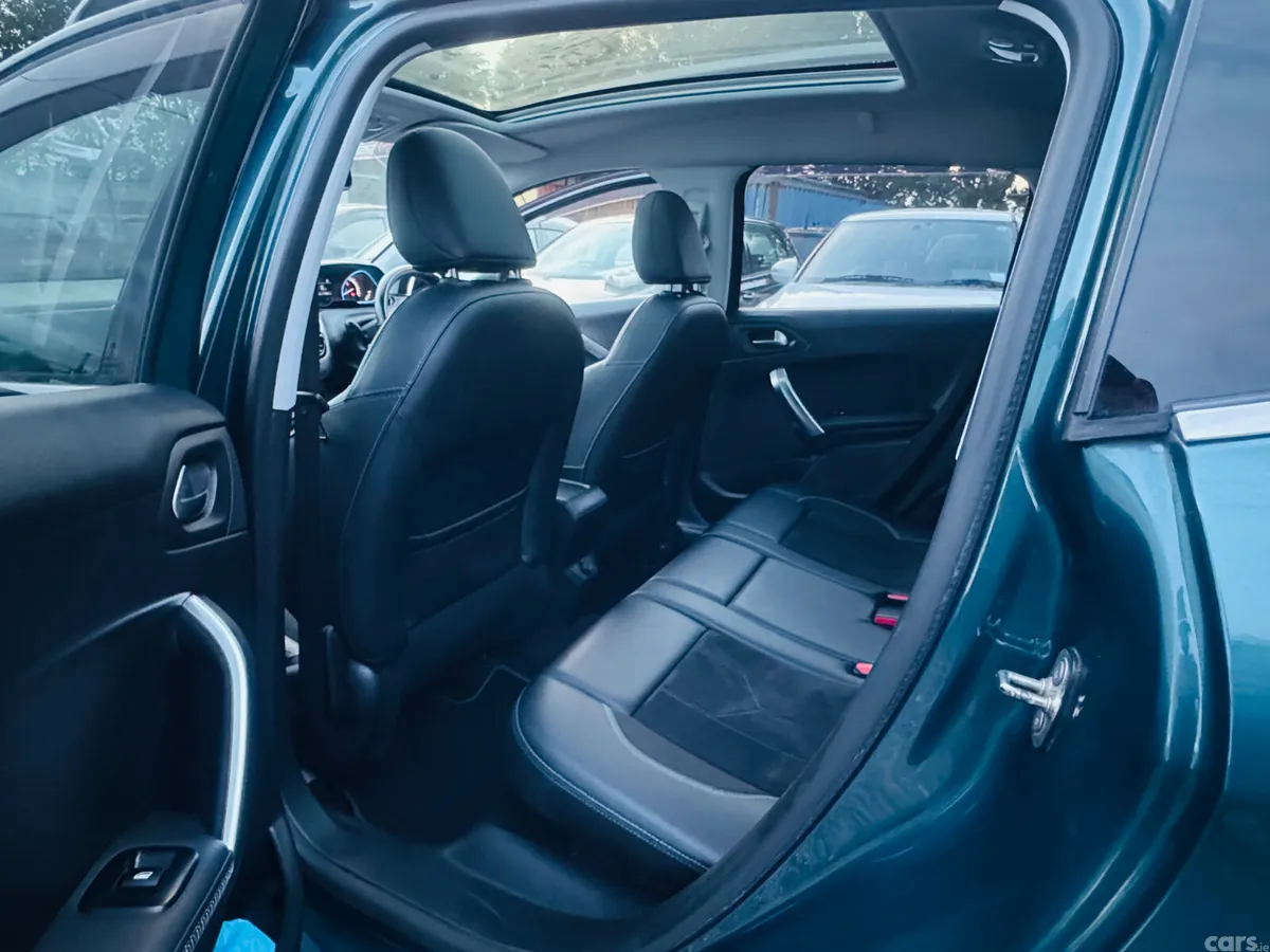 Peugeot 2008 SUV, Petrol, 2019, Green